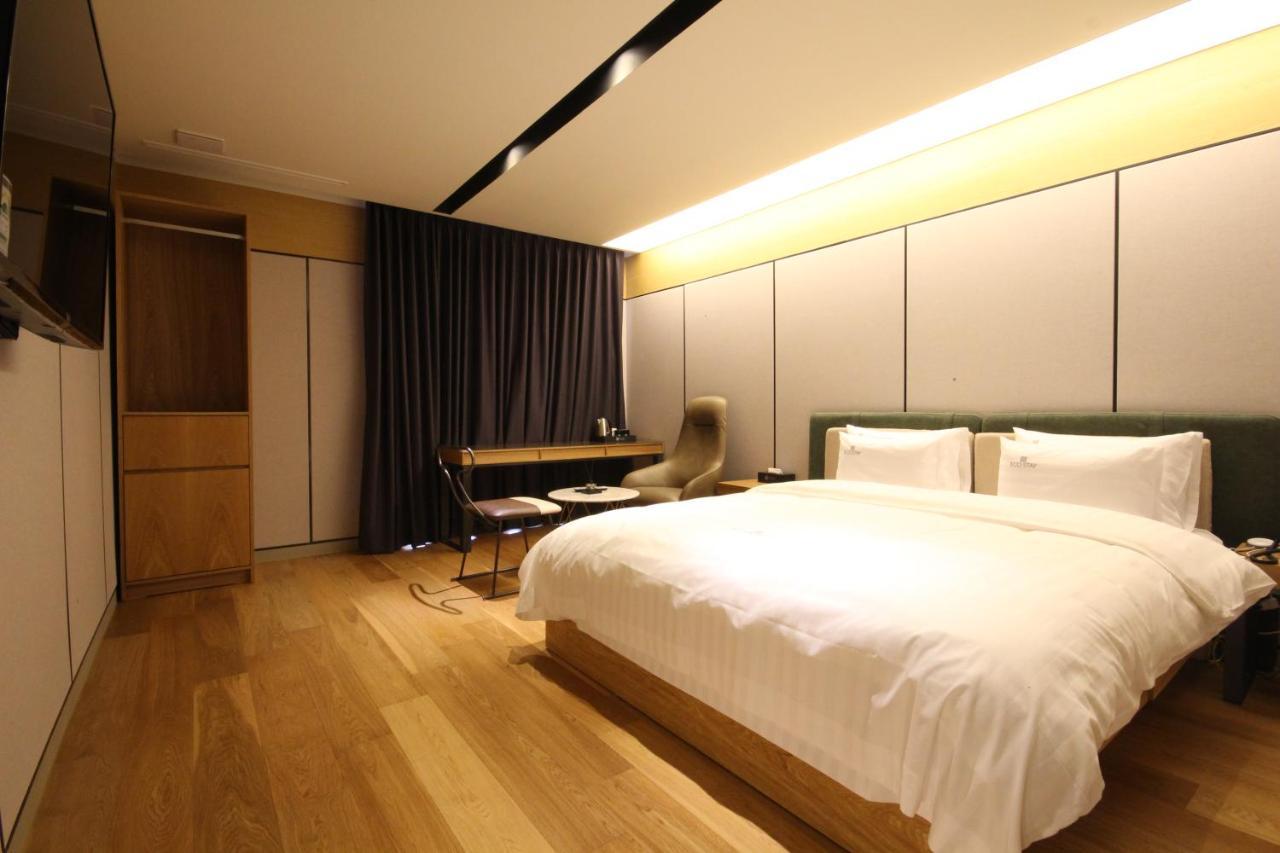 Hotel Eco Stay Jeonju Exterior foto